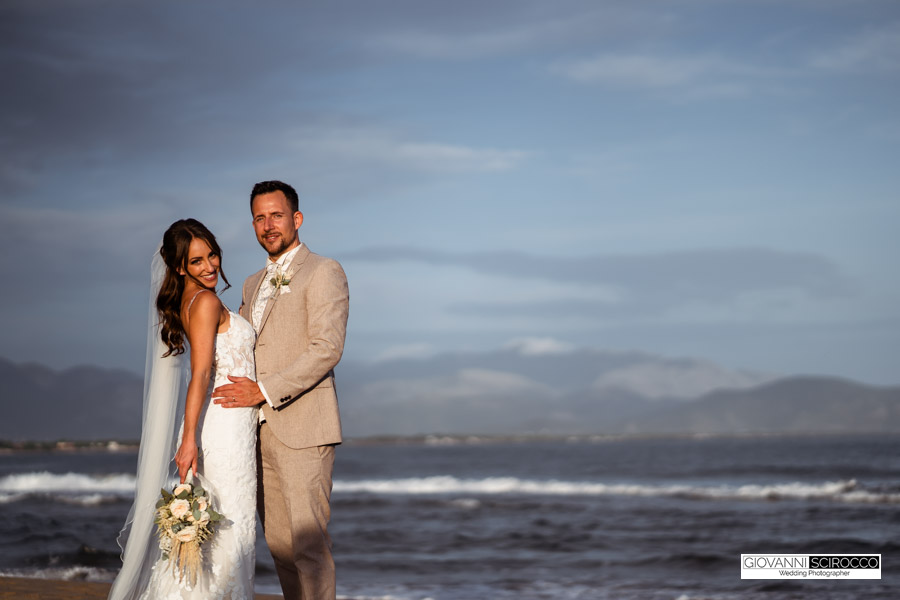 foto di matrimonio in spiaggia
