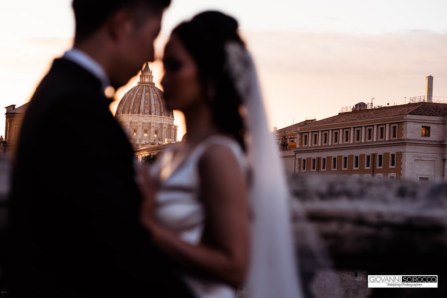 Japanese love escape in Rome