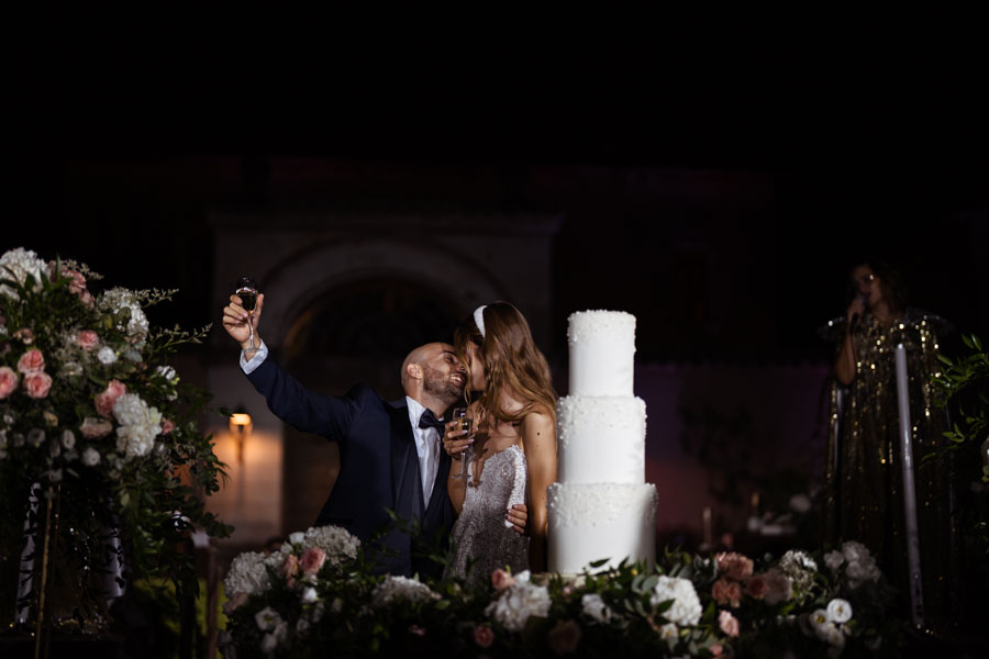 taglio della torta casale 500
