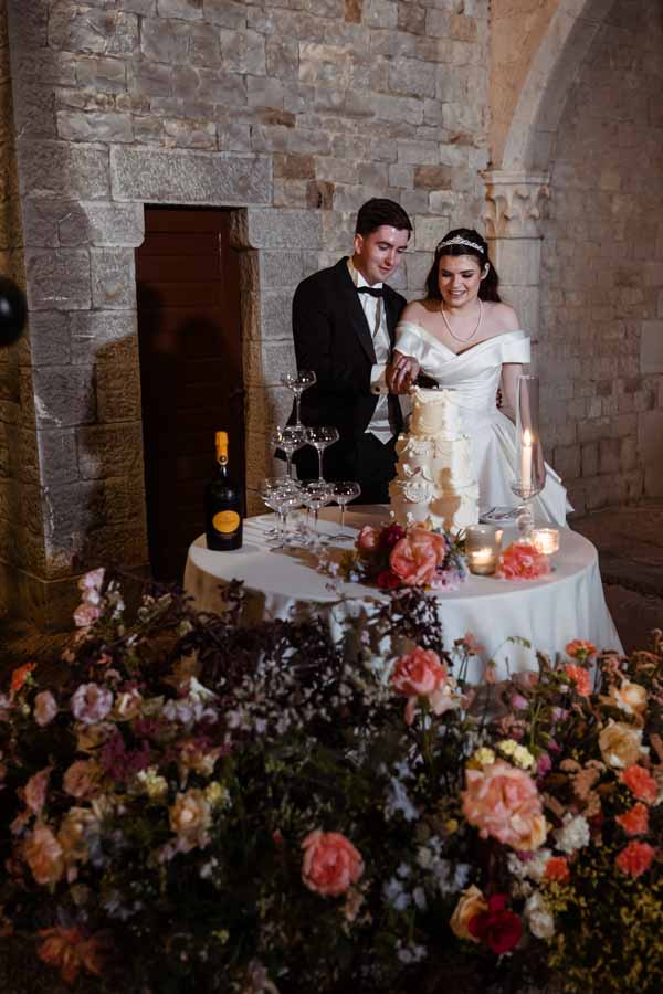 wedding cake